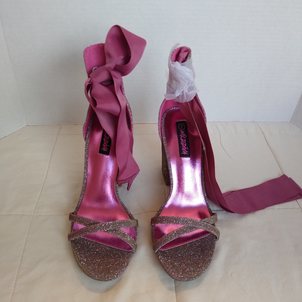 Heels - Picture 2 of 5
